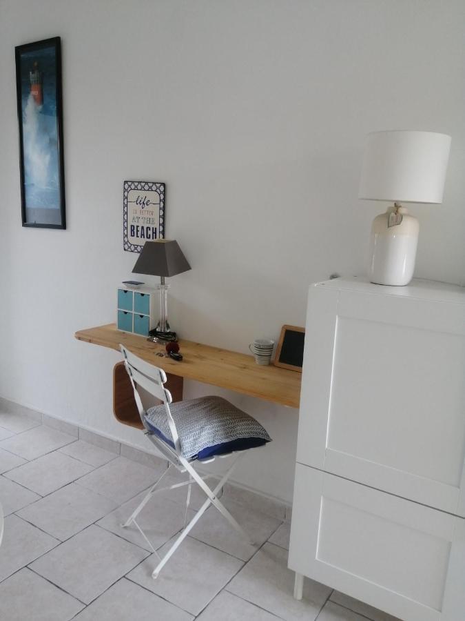 Studio Golfe Juan, Plages, Parking, Climatisation Apartment Vallauris Luaran gambar